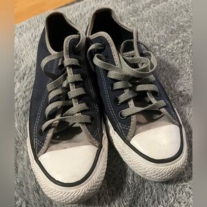 Converse Chucks Navy and Gray